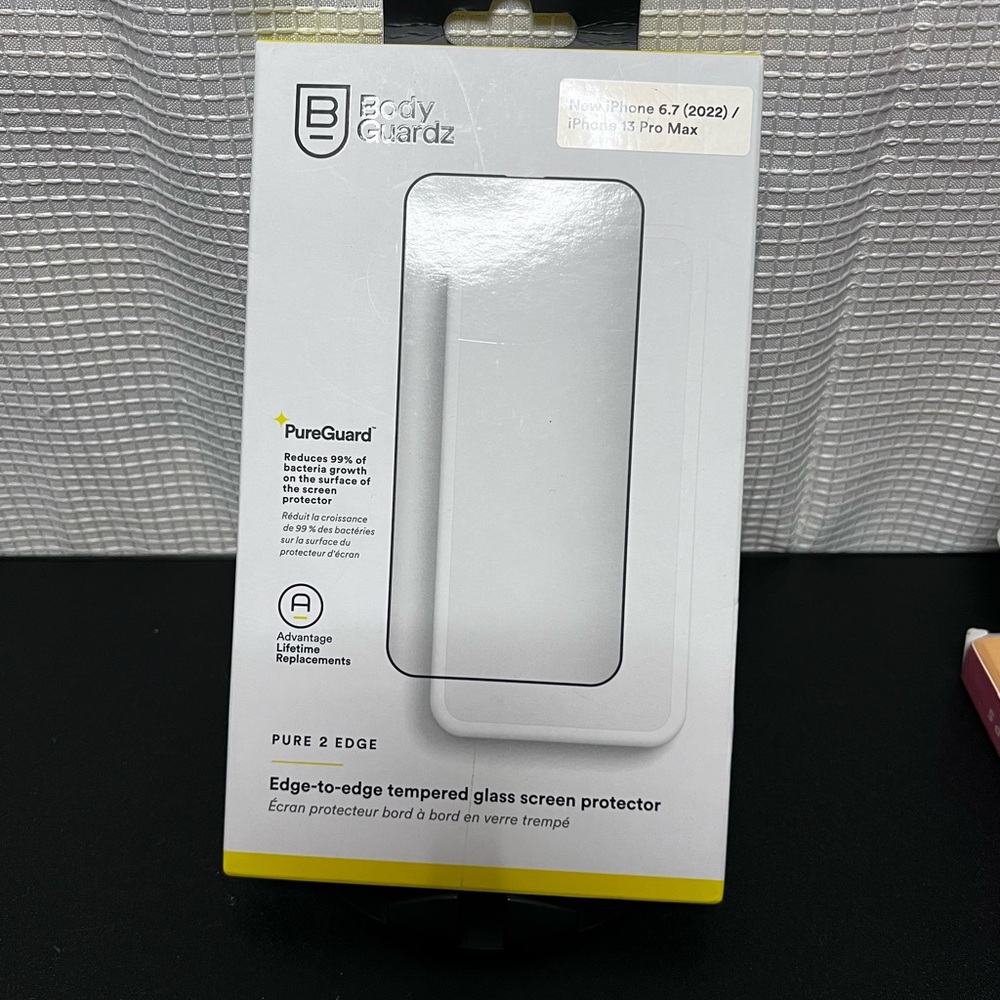 White Screen Protector for Smartphones with Minimalist Design